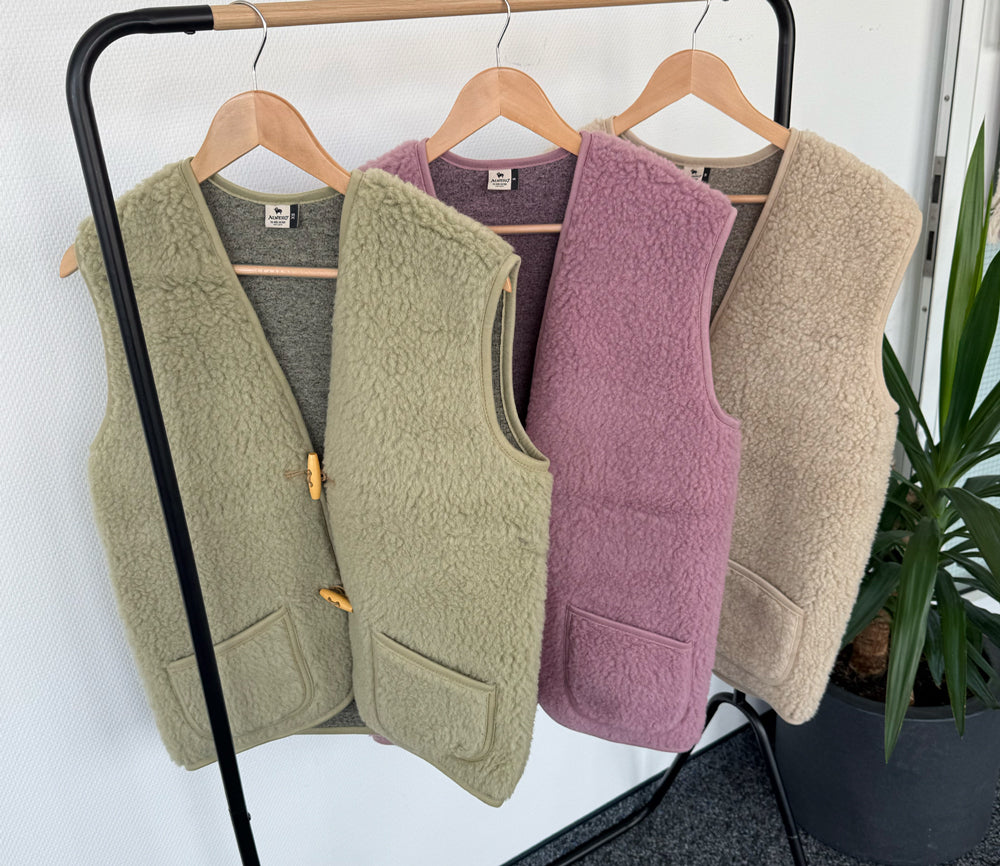 Alwero - Bodywarmer "Alpen 3.0" Adult, Biowolle, Pistachio, ultra light