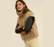 Alwero - Weste "ISLA" Tan, Biowolle Ultra Light