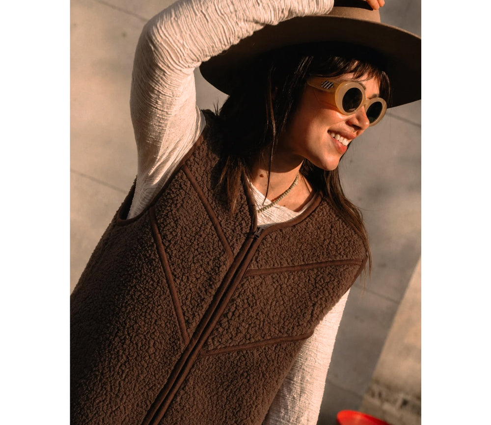 Alwero - Bodywarmer "TIDE" , Merinowolle, CHOCO MARTINI, ultra light mit Seitentaschen - LIMITED EDITION