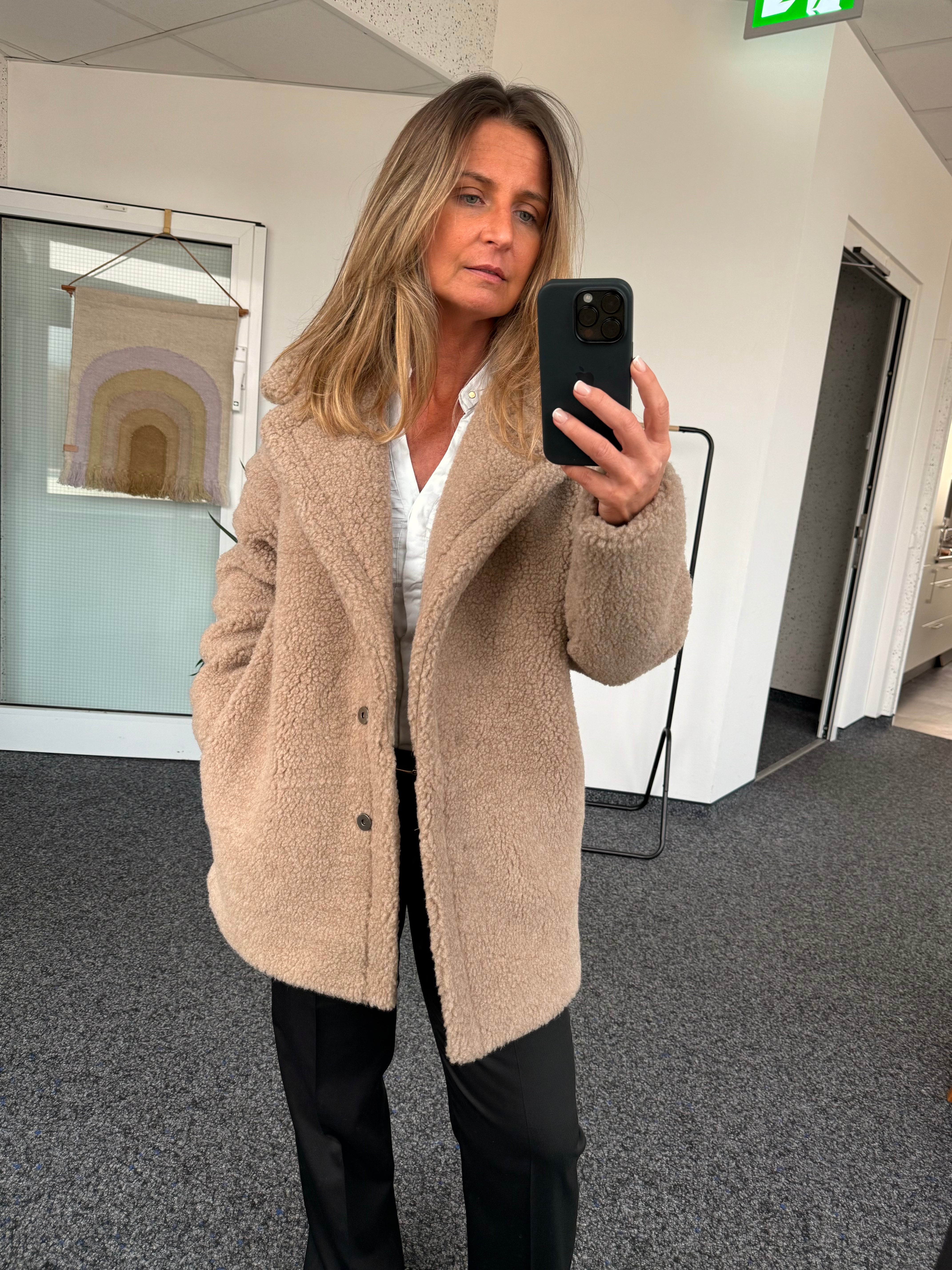 Alwero - Mantel "TEDDY MID" Adult,  Tan, Biowolle Ultra Light