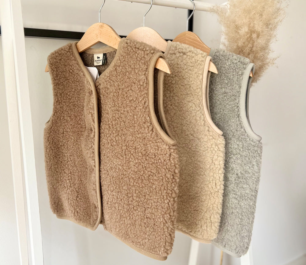 Alwero - Weste "TYB" Adult,  TAN, Biowolle Ultra Light
